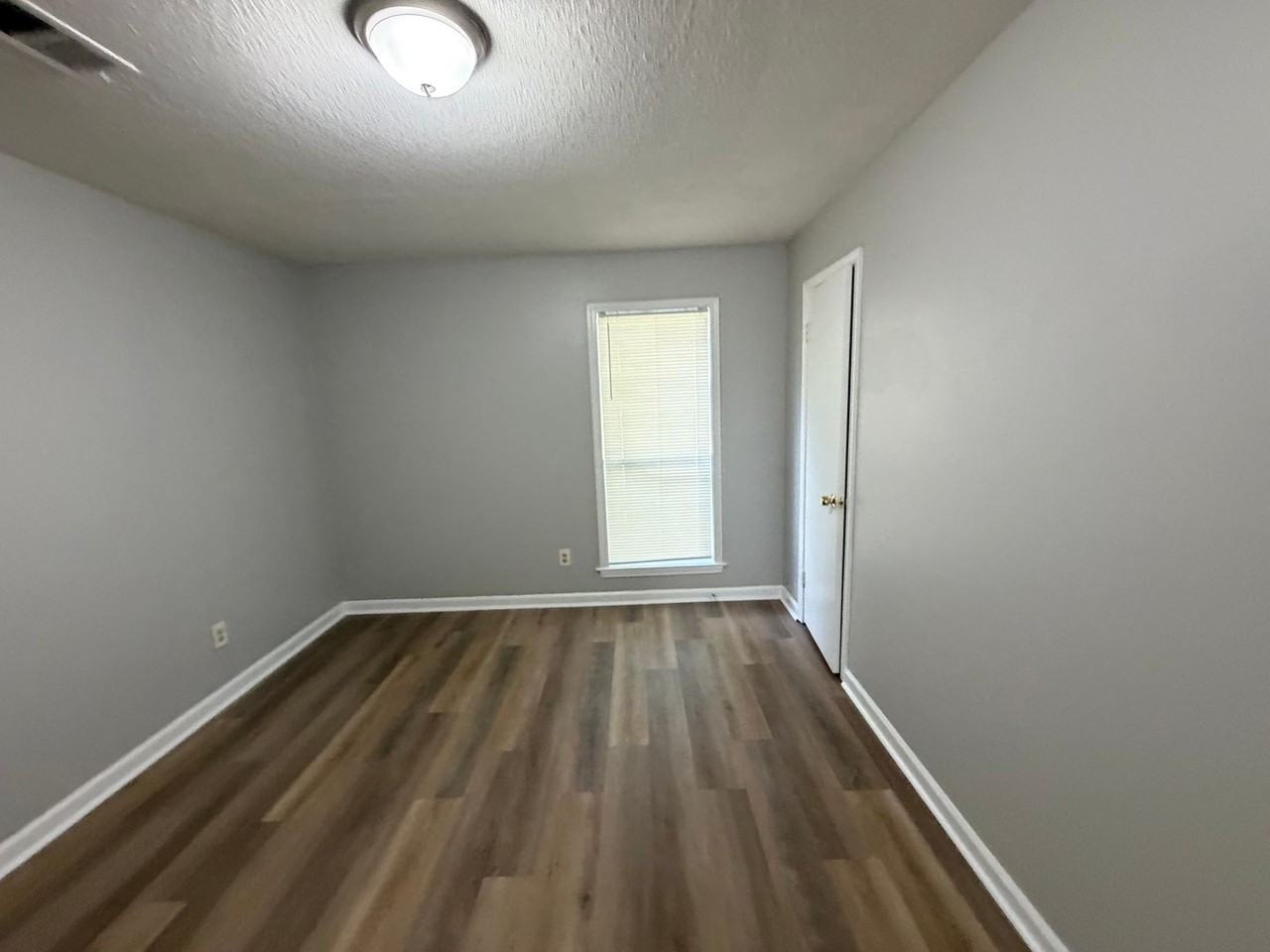 5126 Brushwood Dr - Photo 7 of 19