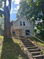 featured image of 221 Vance St