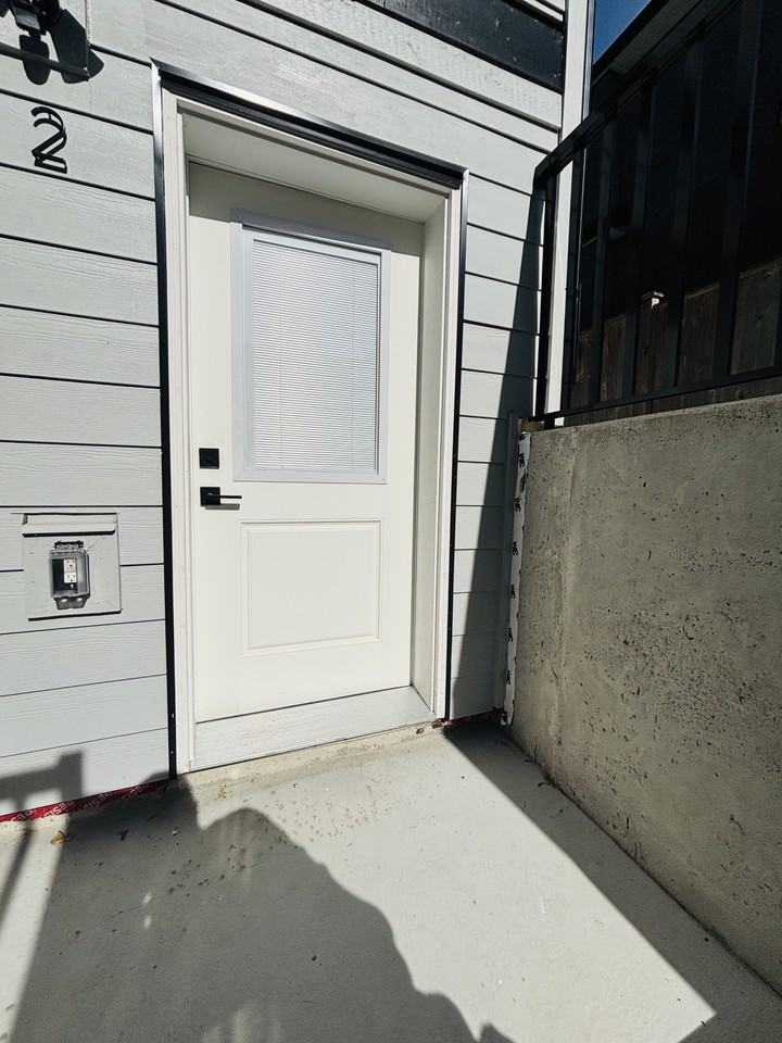 5561 Lancaster St #2 - Photo 5 of 20