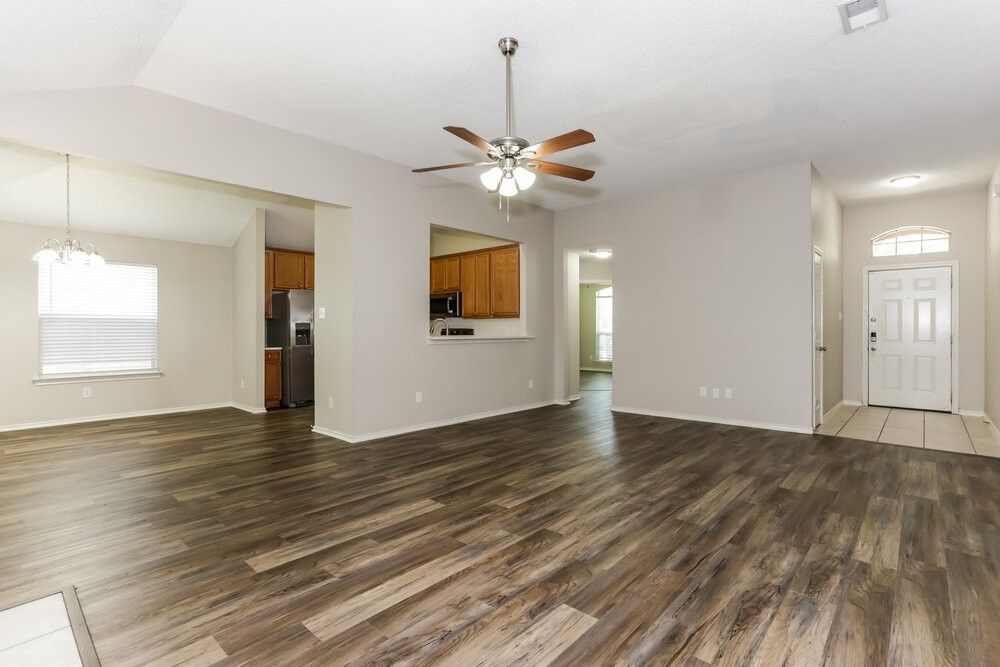 1512 Fern Dr - Photo 4 of 16