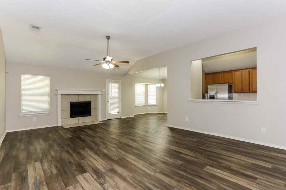 1512 Fern Dr - Photo 5 of 16
