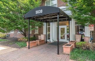 5630 Pershing Ave #2E - Photo 1 of 1