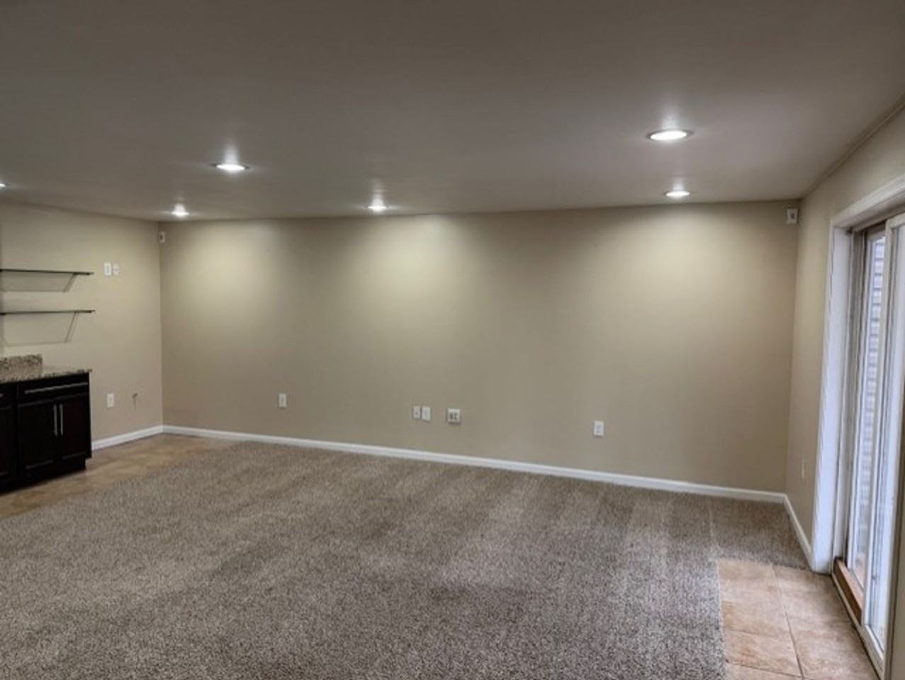 600 Yale St #402 - Photo 3 of 31