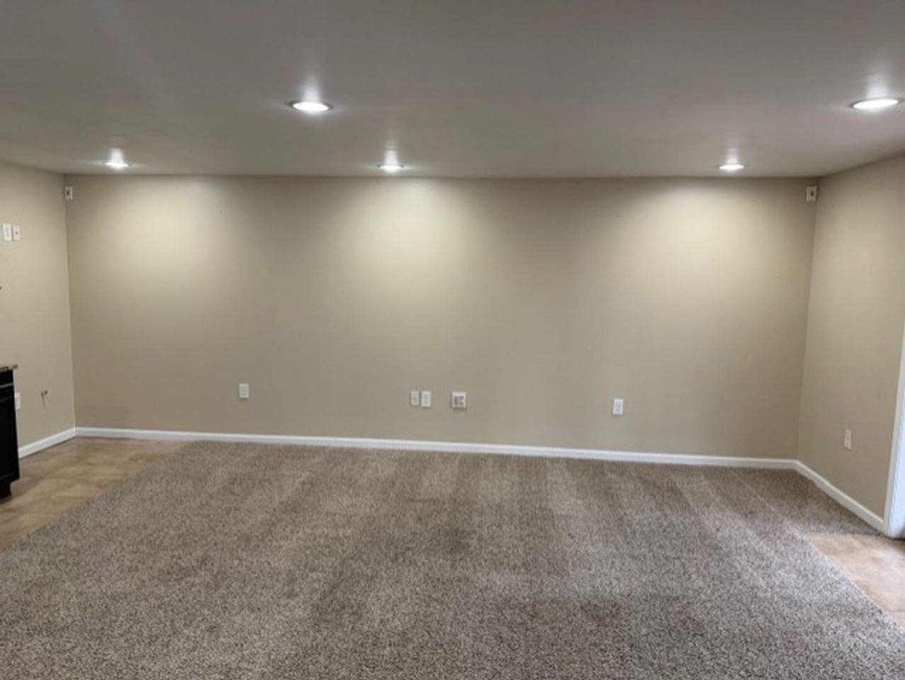 600 Yale St #402 - Photo 5 of 31