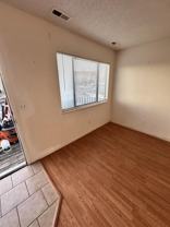 987 Iowa Ave #B - Photo 1 of 1