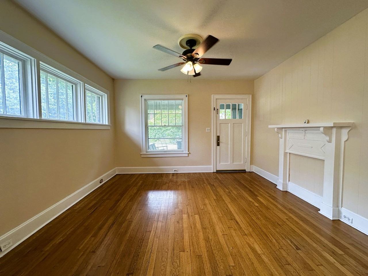 103 Venice Park - Photo 5 of 30