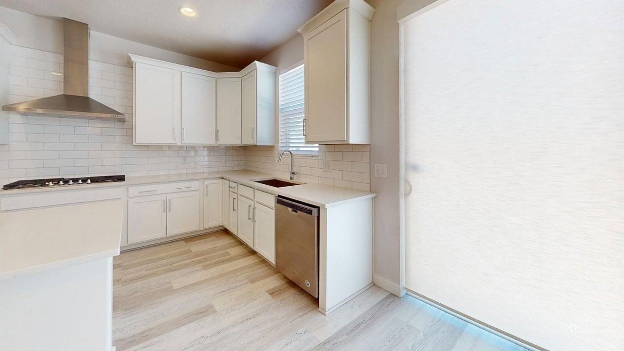 4668 W Drum Wood Ln - Photo 2 of 16