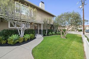 featured image of 1400 Haven Pl