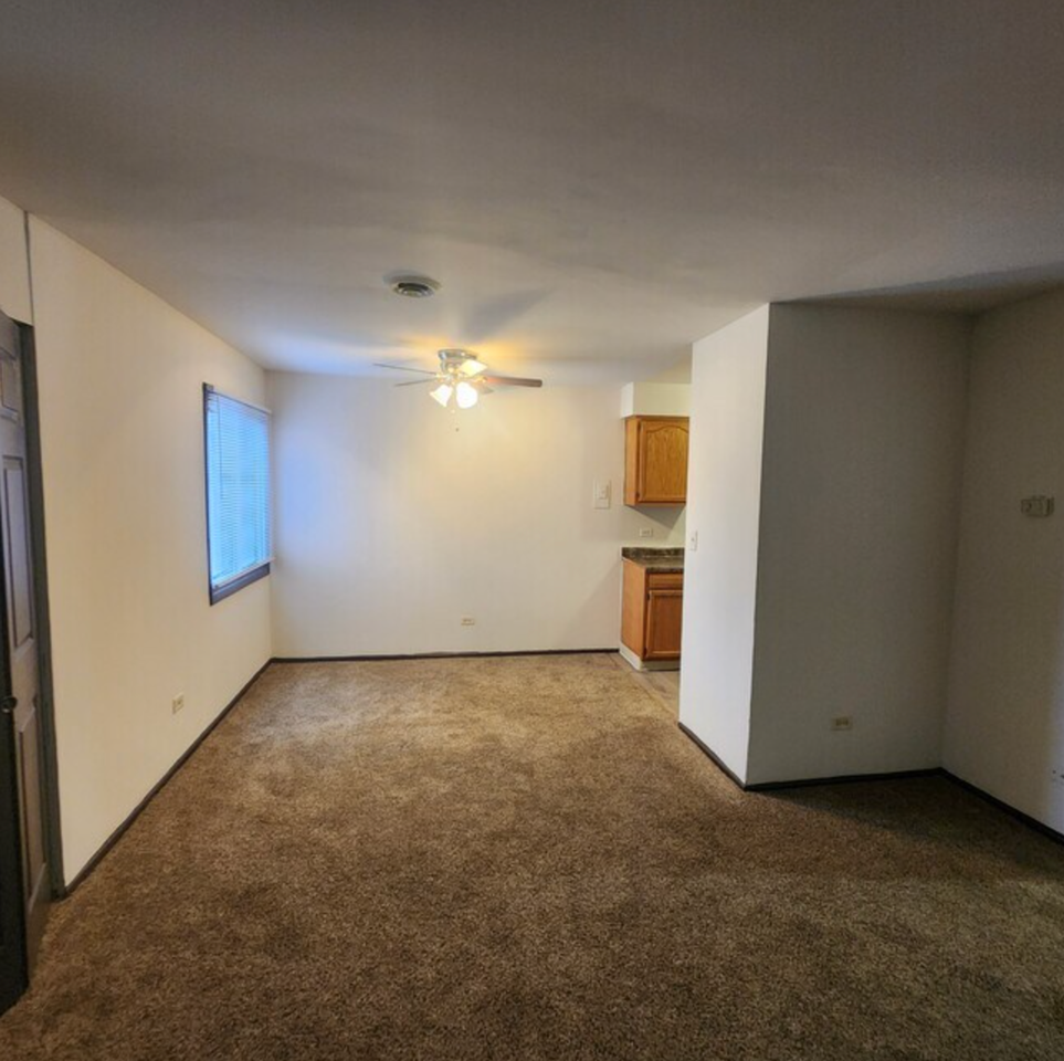 701-47 Sandra Drive - Photo 6 of 7