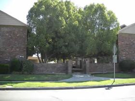 4544 N. Sharon Ave (670L-671G) - Photo 1 of 1