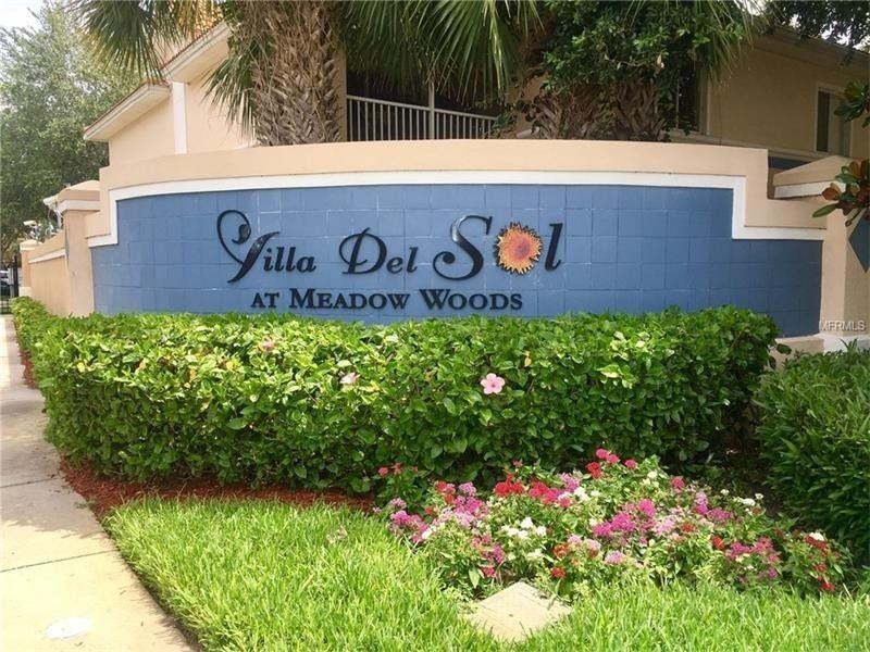 522 Villa Del Sol Cir - Photo 3 of 19