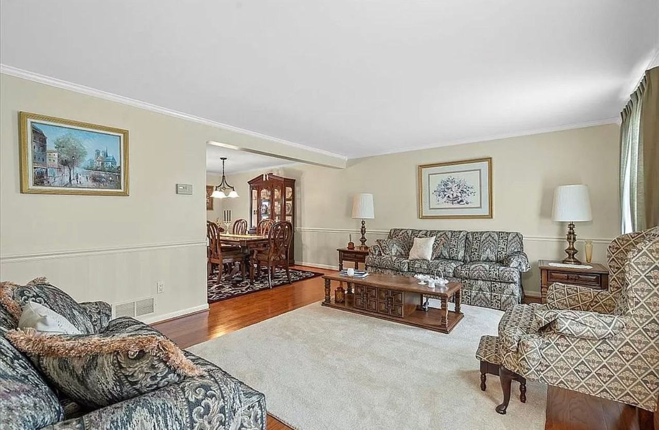 6101 Chatham Dr - Photo 3 of 30