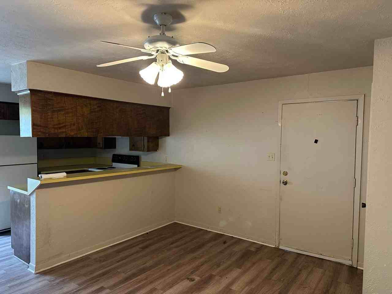 1821D Wilde Oak Cir - Photo 2 of 5