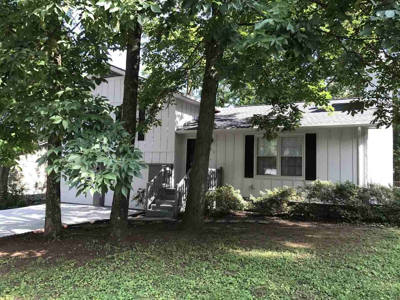 1008 Antietam Rd Se - Photo 2 of 20