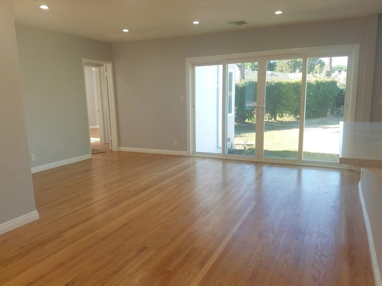 11703 Port Rd - Photo 3 of 18