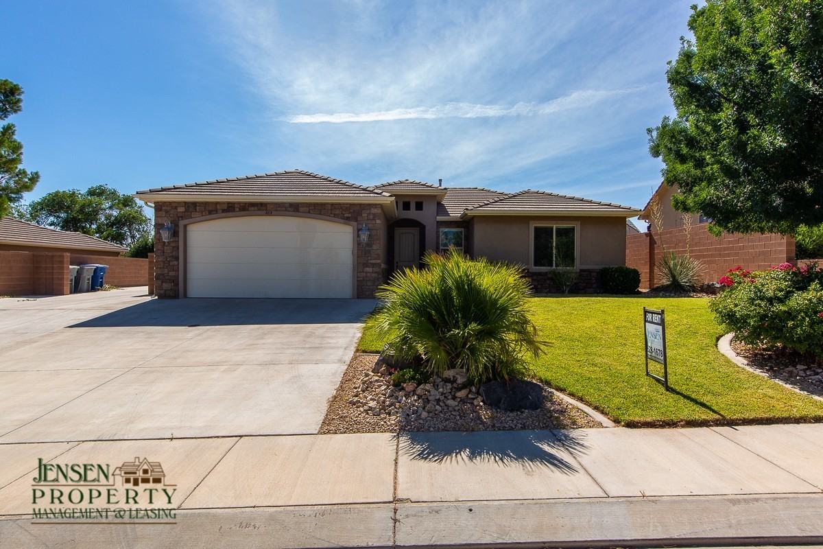 389 N 1270 W - Photo 2 of 21