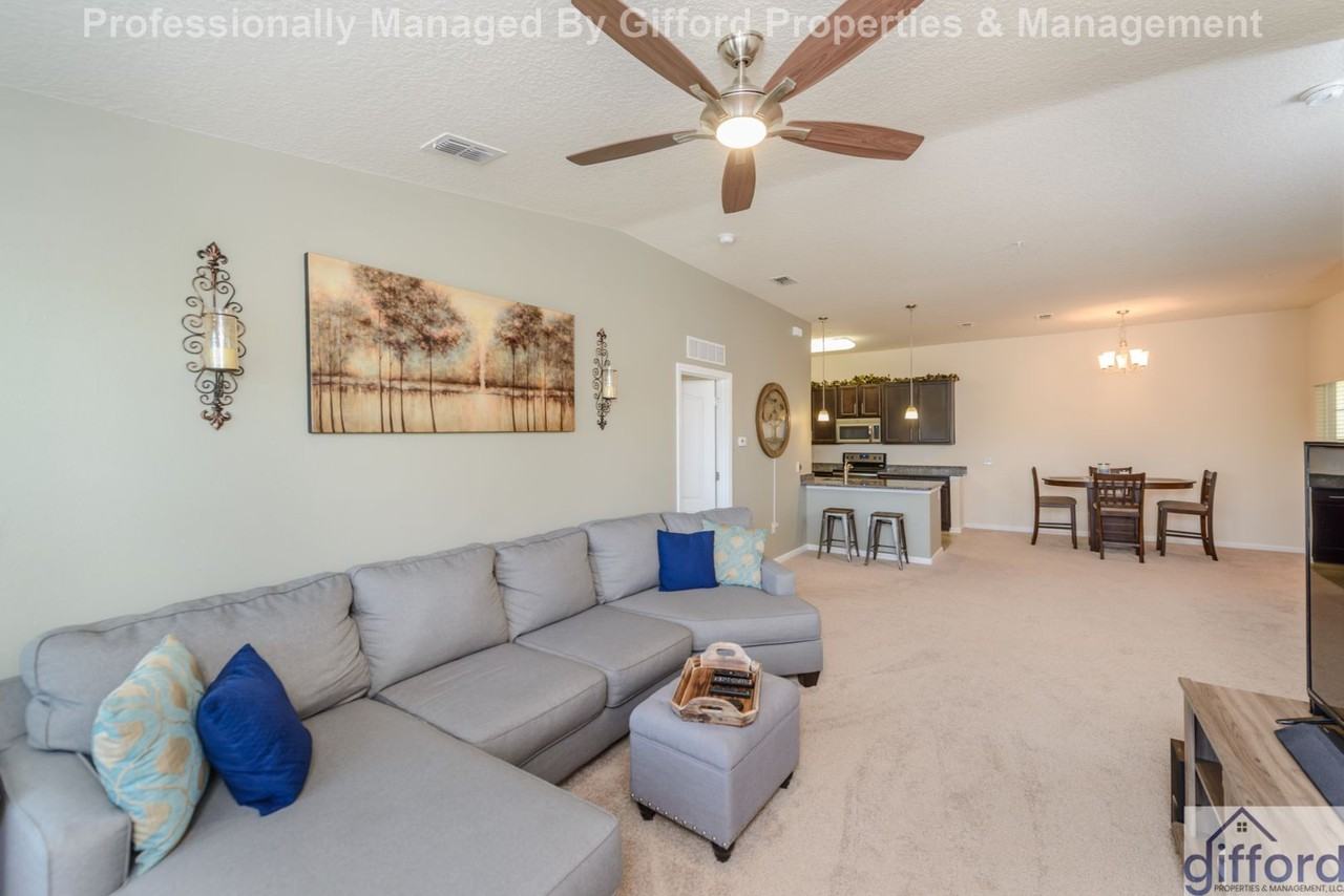 817 Golden Lake Loop - Photo 3 of 15