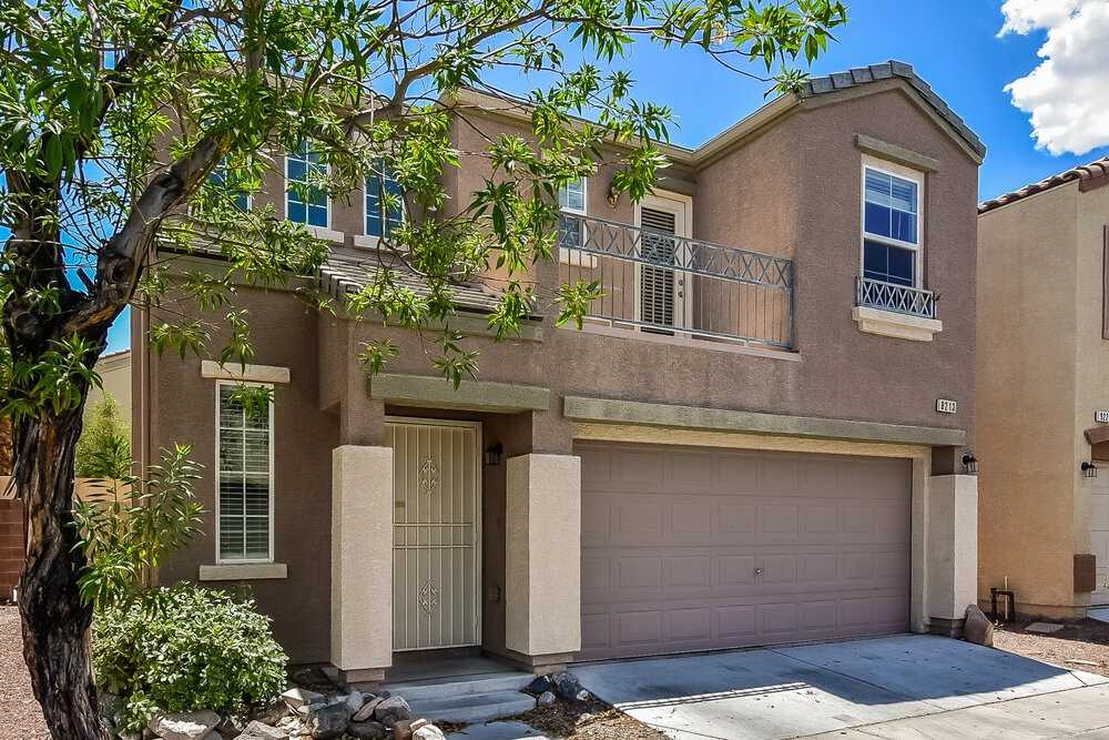 9213 Millikan Ave - Photo 4 of 17