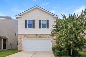 featured image of 44 Silver Birch Pass