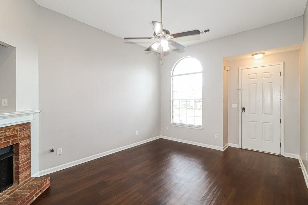 8574 Napoli Dr - Photo 4 of 16