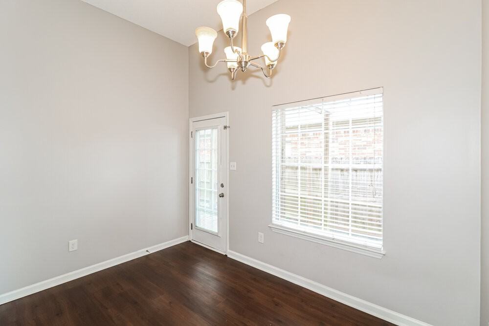 8574 Napoli Dr - Photo 6 of 16