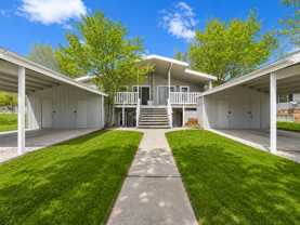 411 N 16th Ave #A - Photo 1 of 1