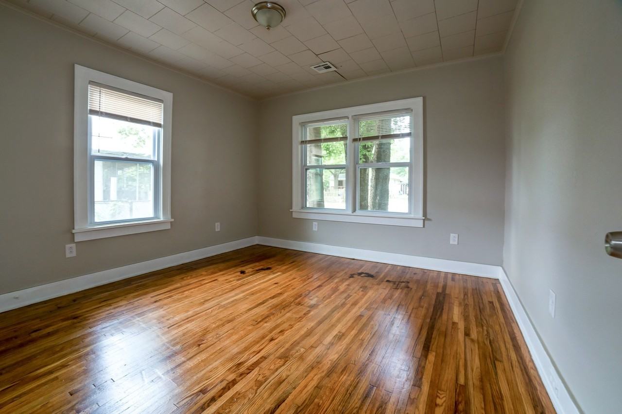 1733 E Marshall St - Photo 2 of 23