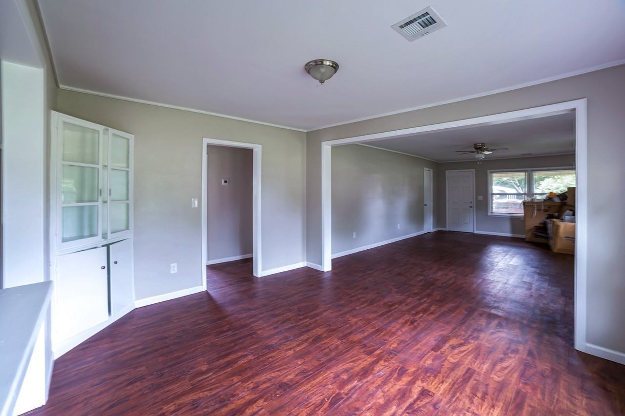 1733 E Marshall St - Photo 3 of 23