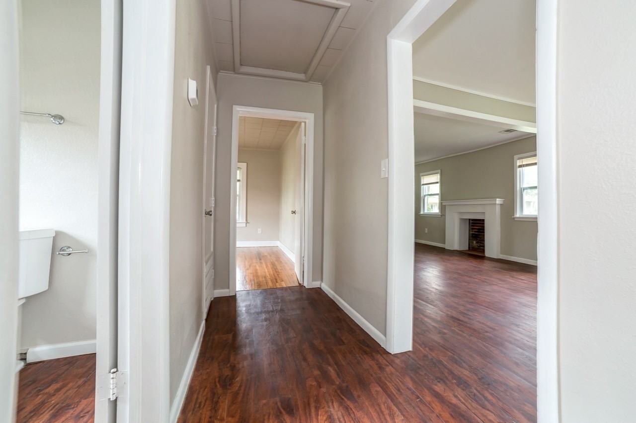 1733 E Marshall St - Photo 5 of 23