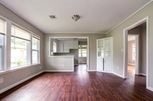featured image of 1733 E Marshall St