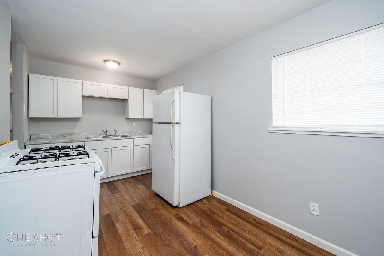 525 N Bowie Dr - Photo 6 of 31