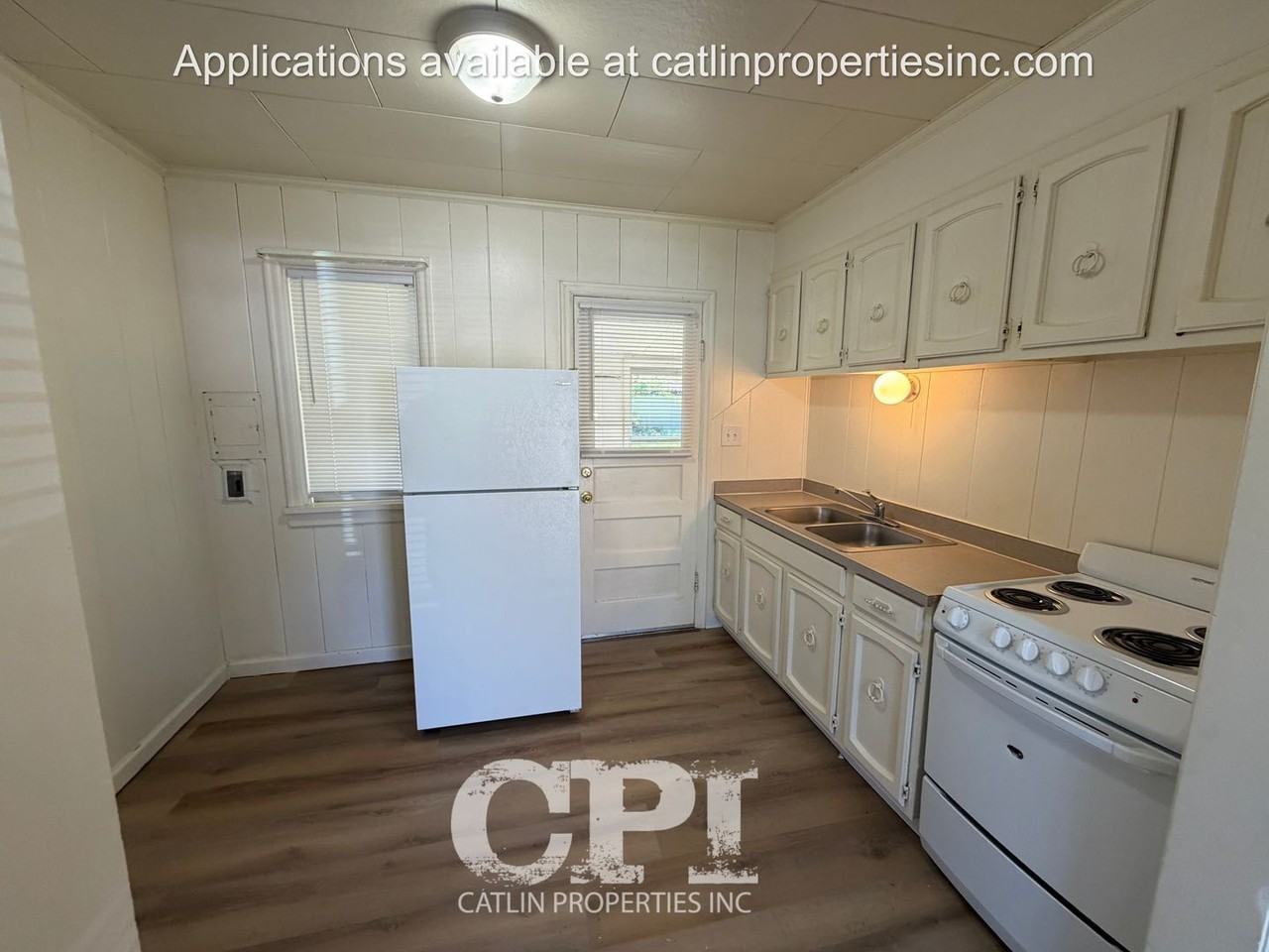 806 806 1/2 Ayers Duplex - Multi - Family - Photo 4 of 9