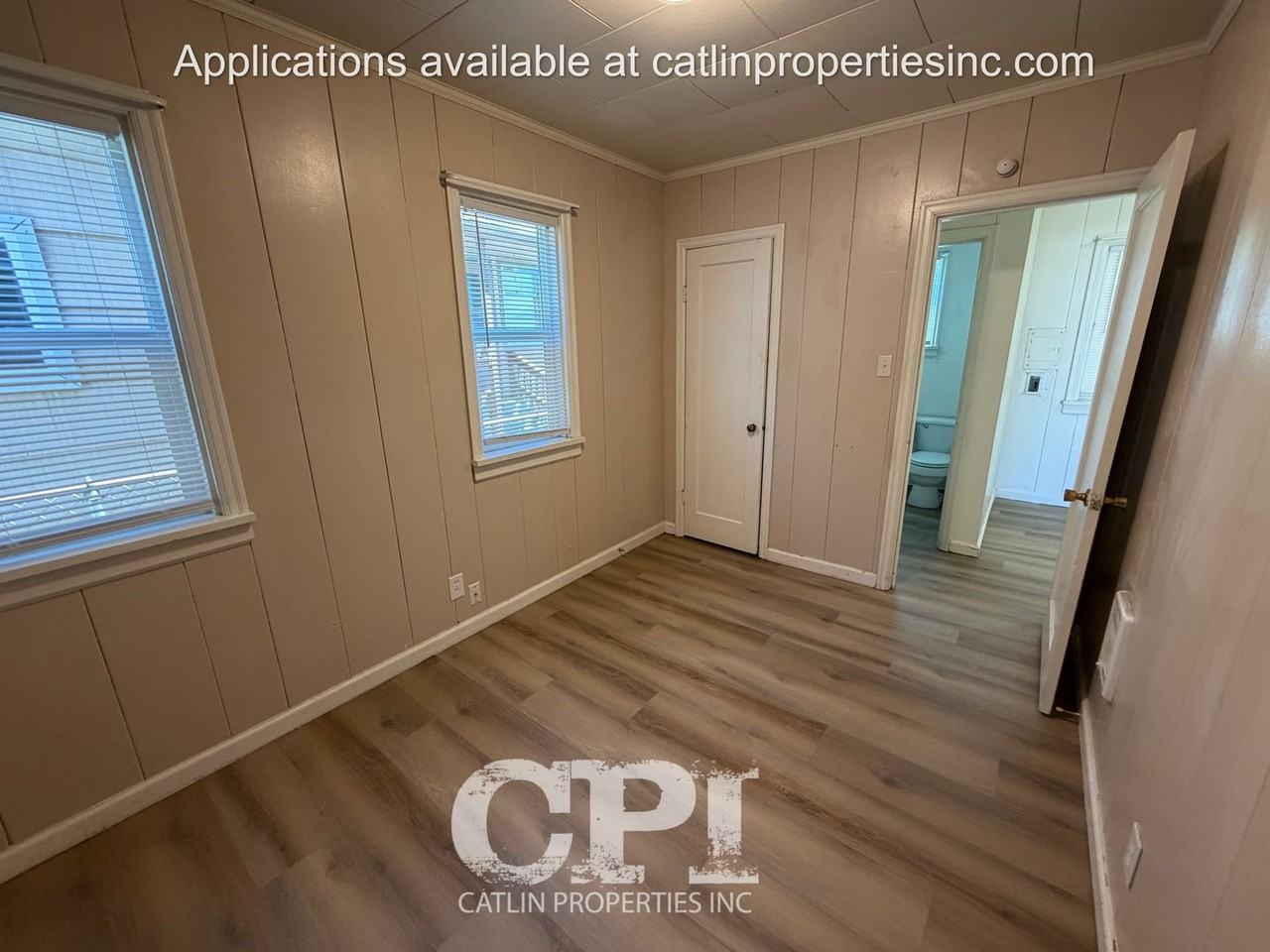 806 806 1/2 Ayers Duplex - Multi - Family - Photo 7 of 9