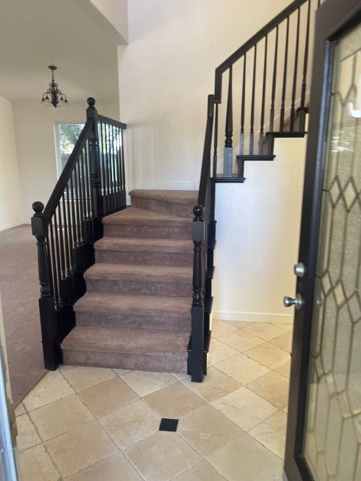 4006 Angelina Ln - Photo 2 of 16