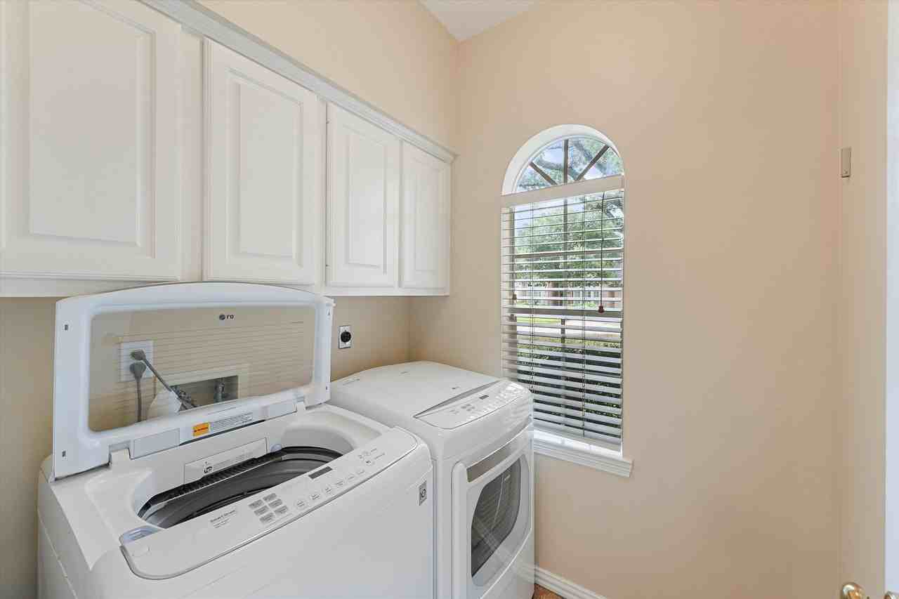 22910 Fairleaf Cir - Photo 6 of 22