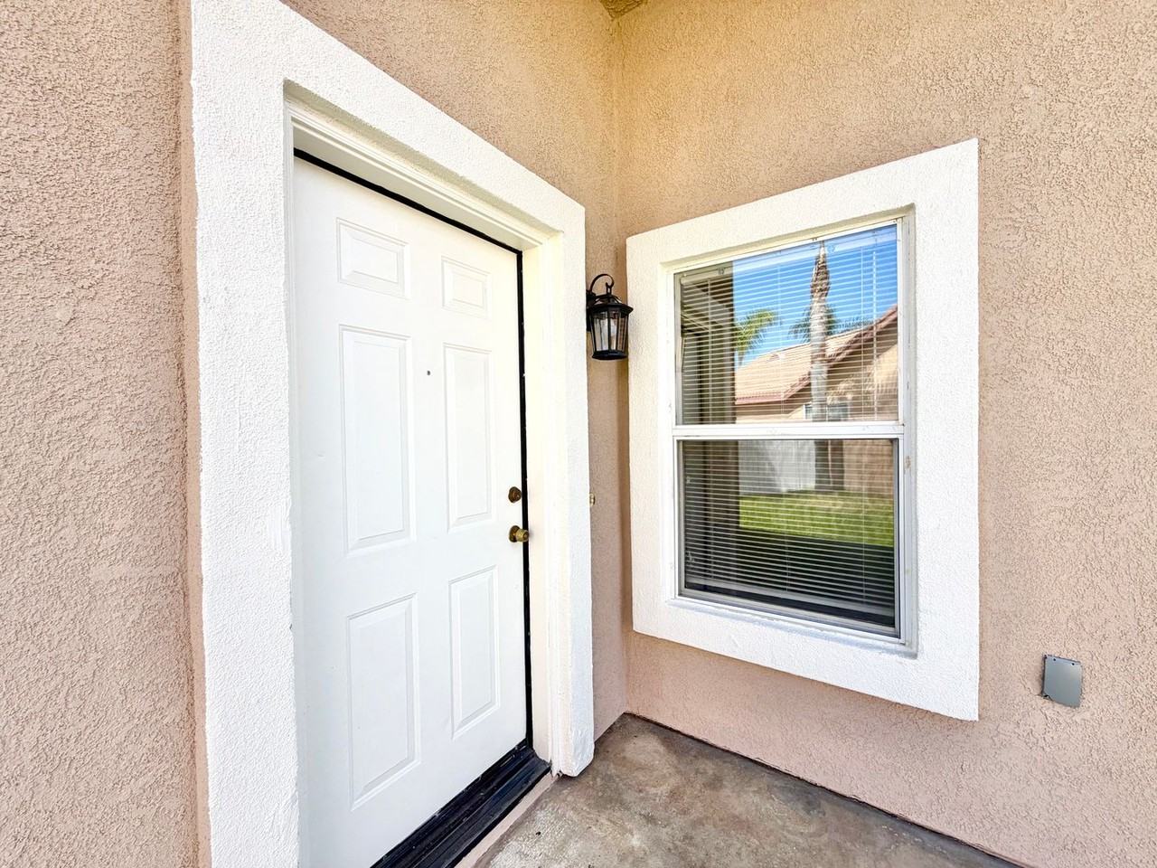 15854 Pampas Ct - Photo 4 of 34