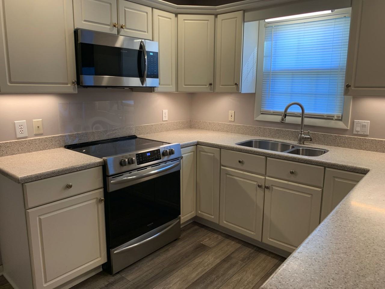 480 Shellbank Dr - Photo 5 of 25