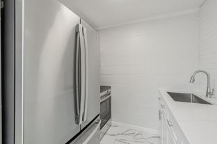 2114 Washington Ave - Photo 1 of 1