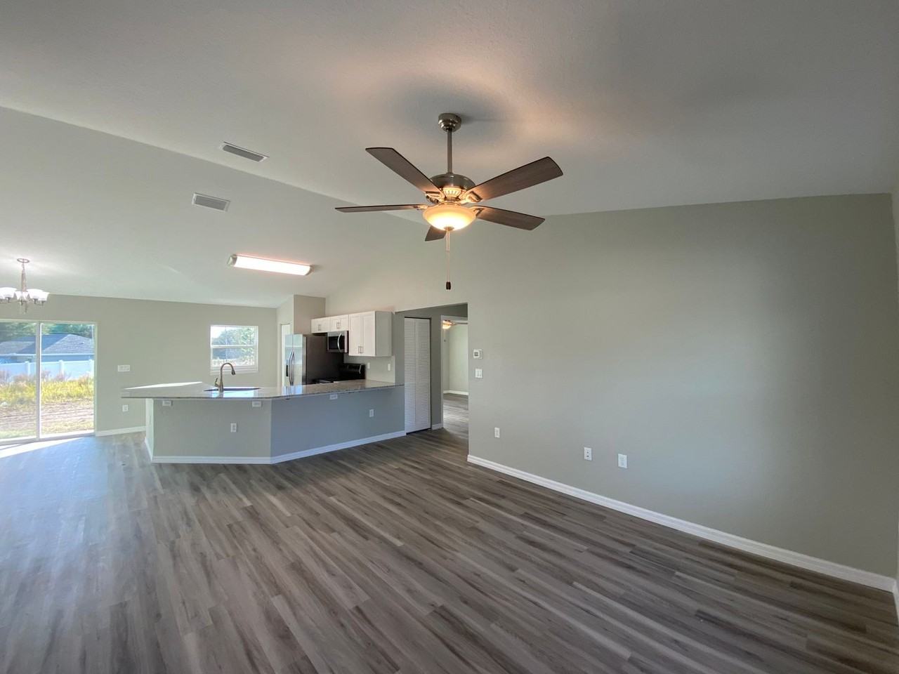 22 Dogwood Drive Ct - Photo 4 of 26