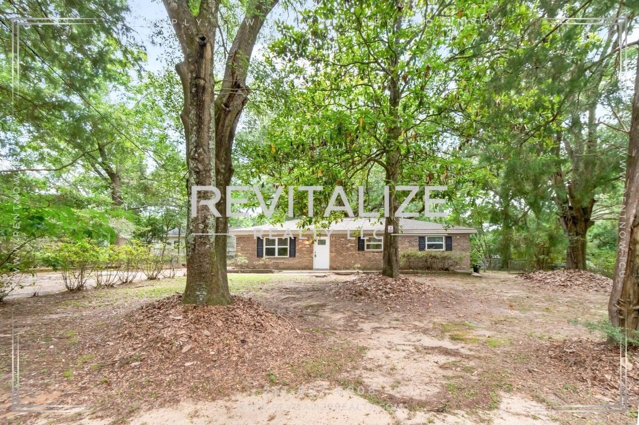 5628 Aljon Dr - Photo 3 of 26