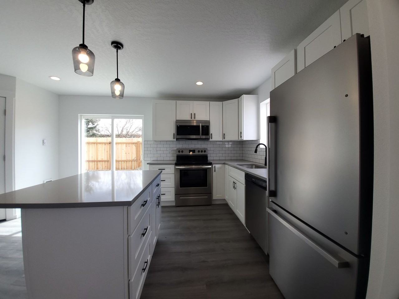 304 N Handy St - Photo 7 of 16