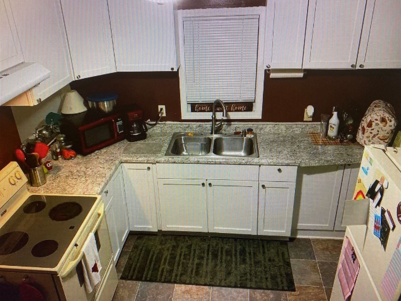 3710 W 4th St - Photo 5 of 12