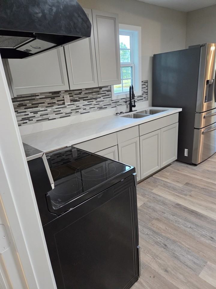 3616 Lark St - Photo 6 of 10
