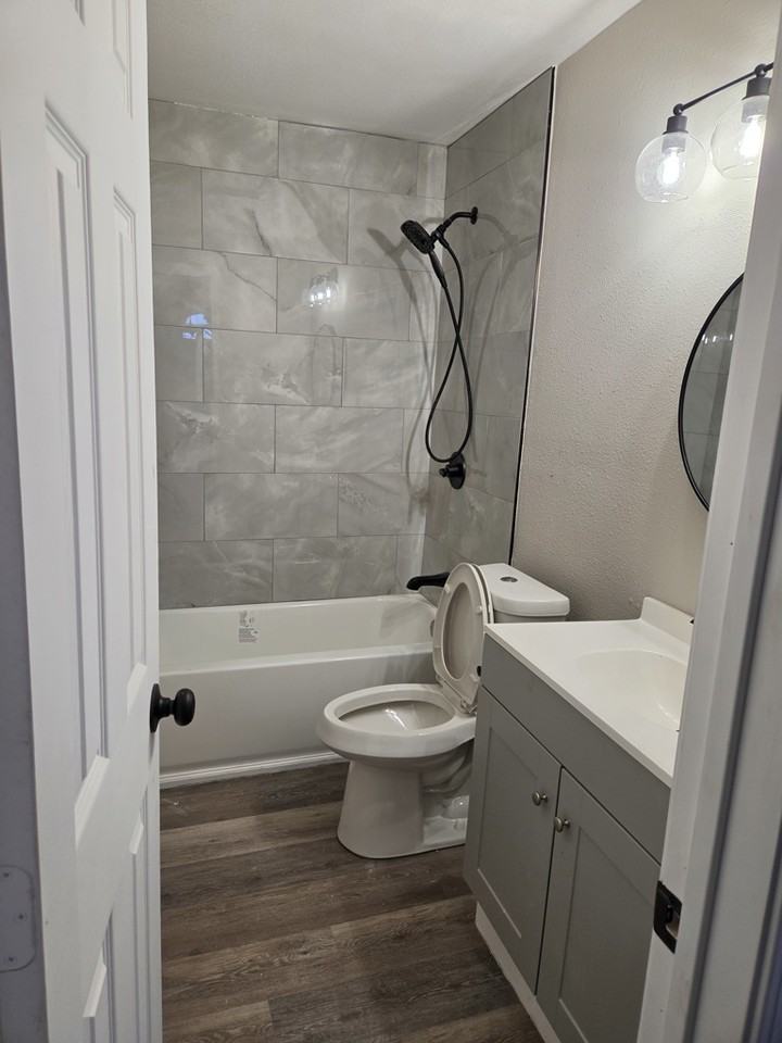 3616 Lark St - Photo 7 of 10