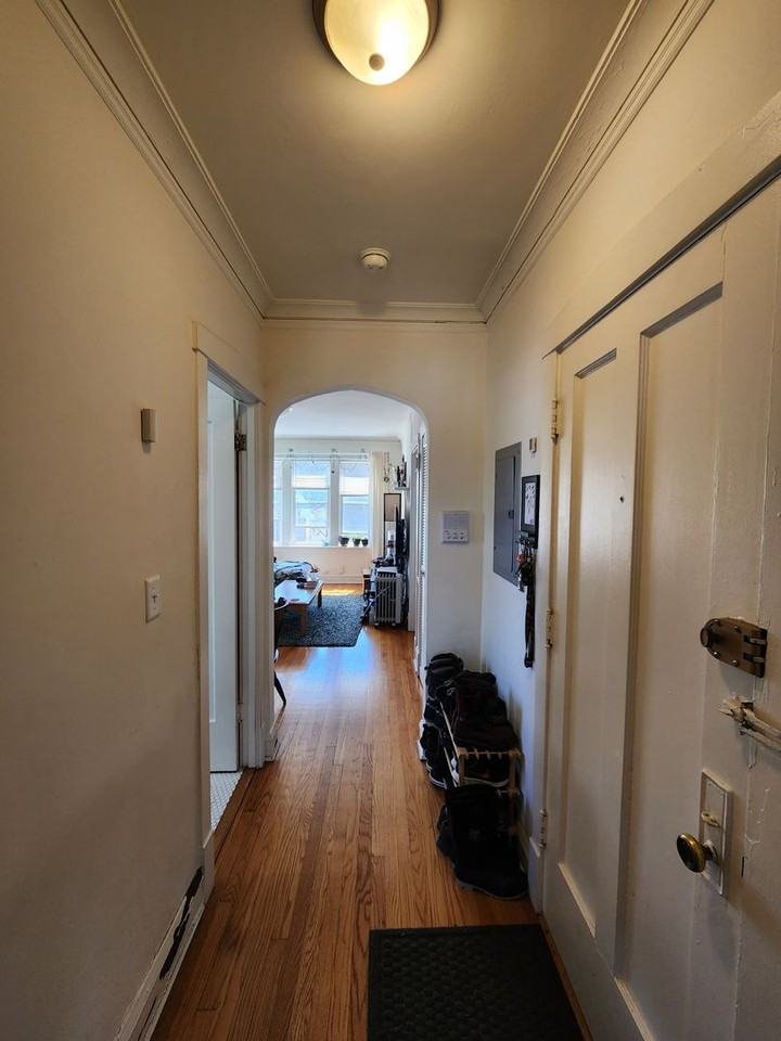 5205 N Bernard St - Photo 3 of 17