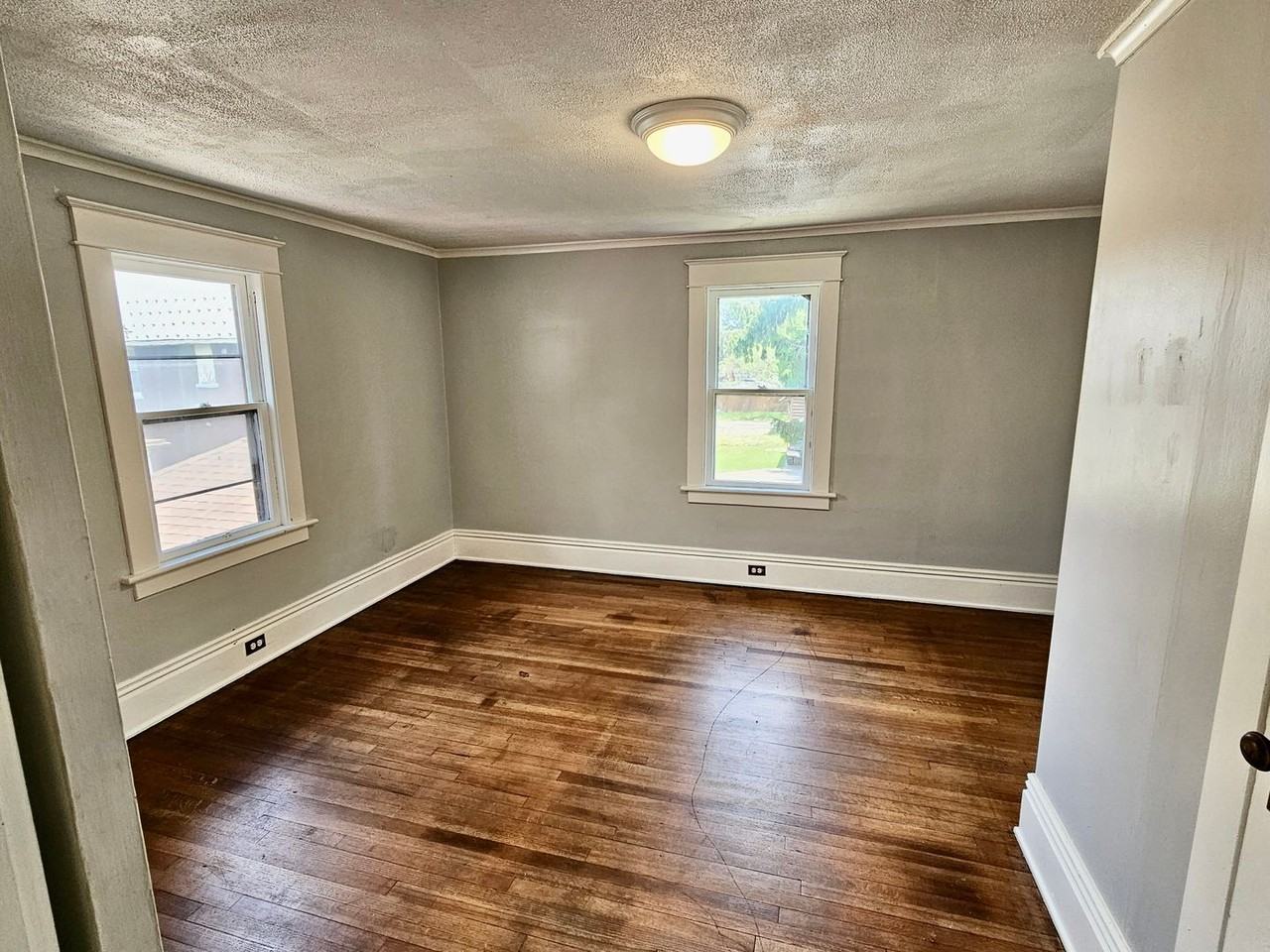 911 Weschler Ave #2 - Photo 6 of 12