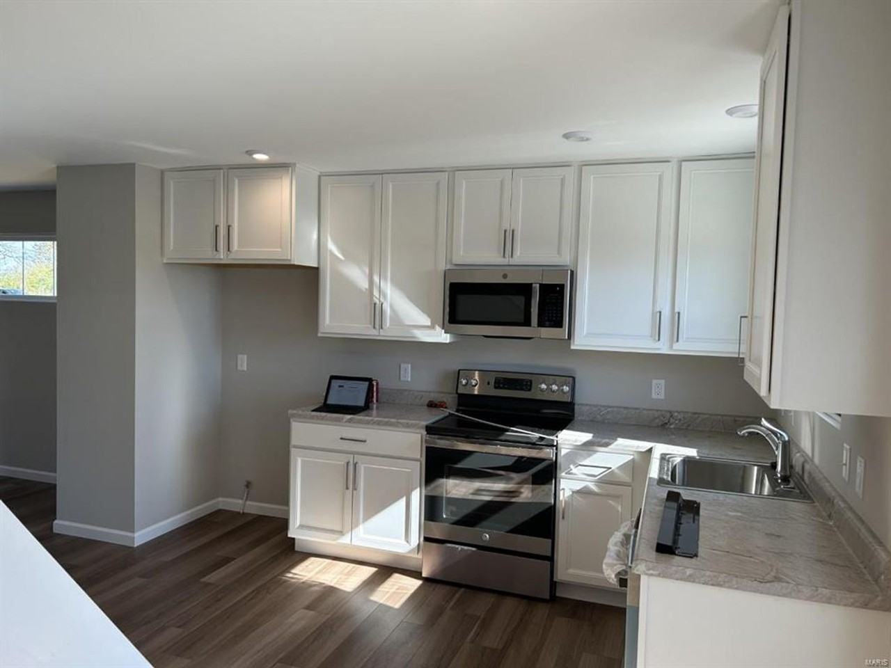 314 Newbridge Way - Photo 6 of 16