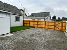 featured image of 2526B S Sheridan Ave