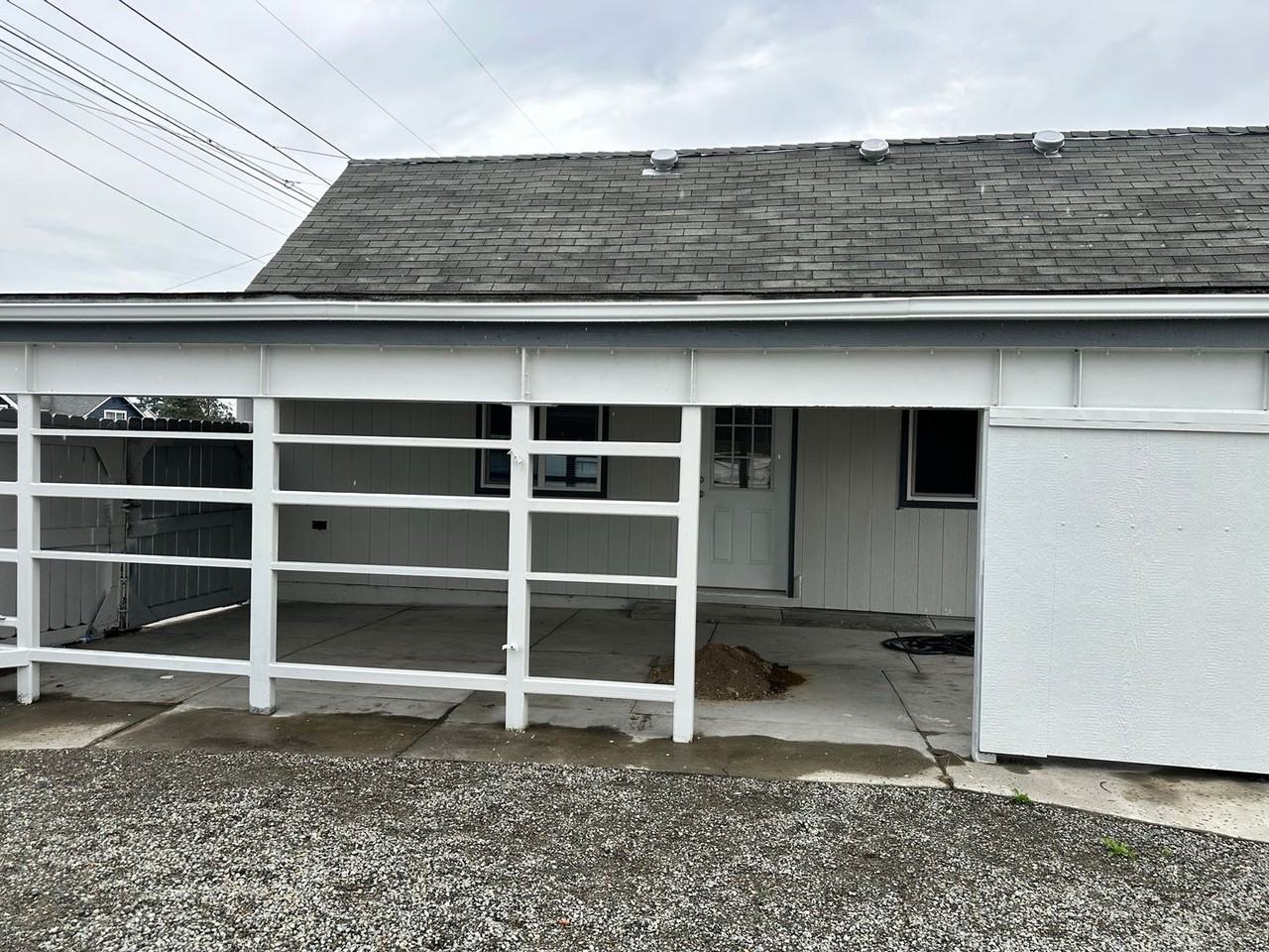 2526B S Sheridan Ave - Photo 4 of 16