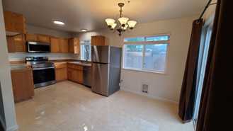 Quartz Ave 3plex/Ariserem-014 - Photo 1 of 1
